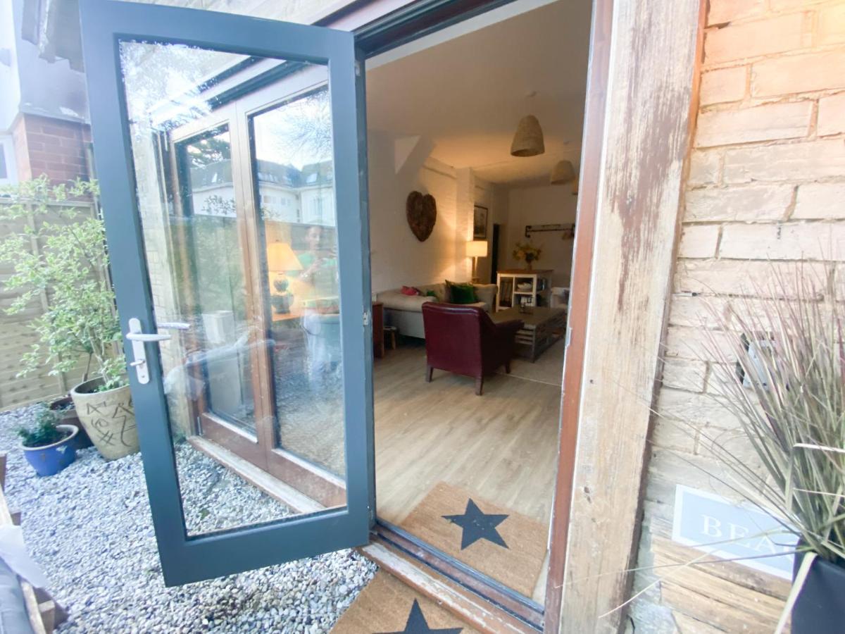 The Coach House - Bournemouth Villa Luaran gambar