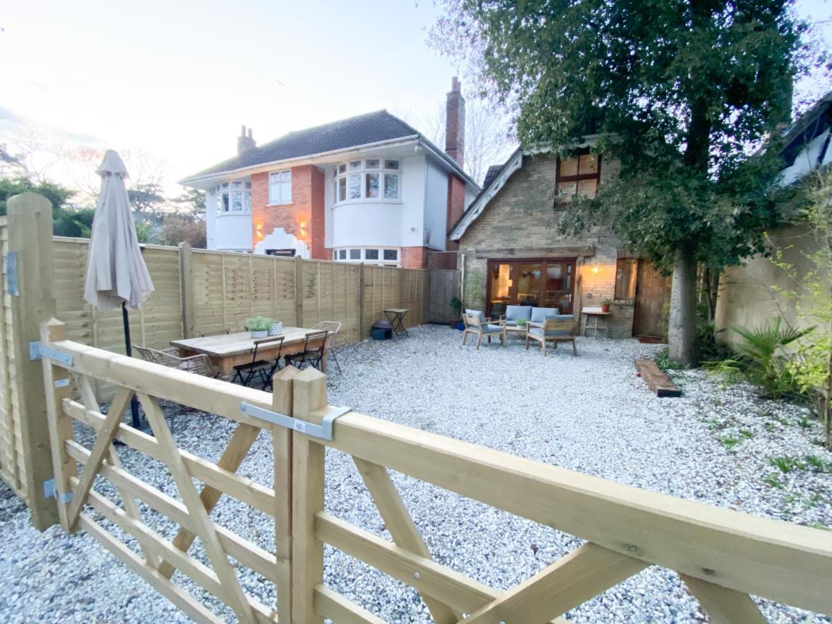 The Coach House - Bournemouth Villa Luaran gambar